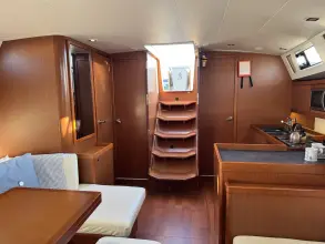 Thumbnail von Beneteau Oceanis 45 Elena