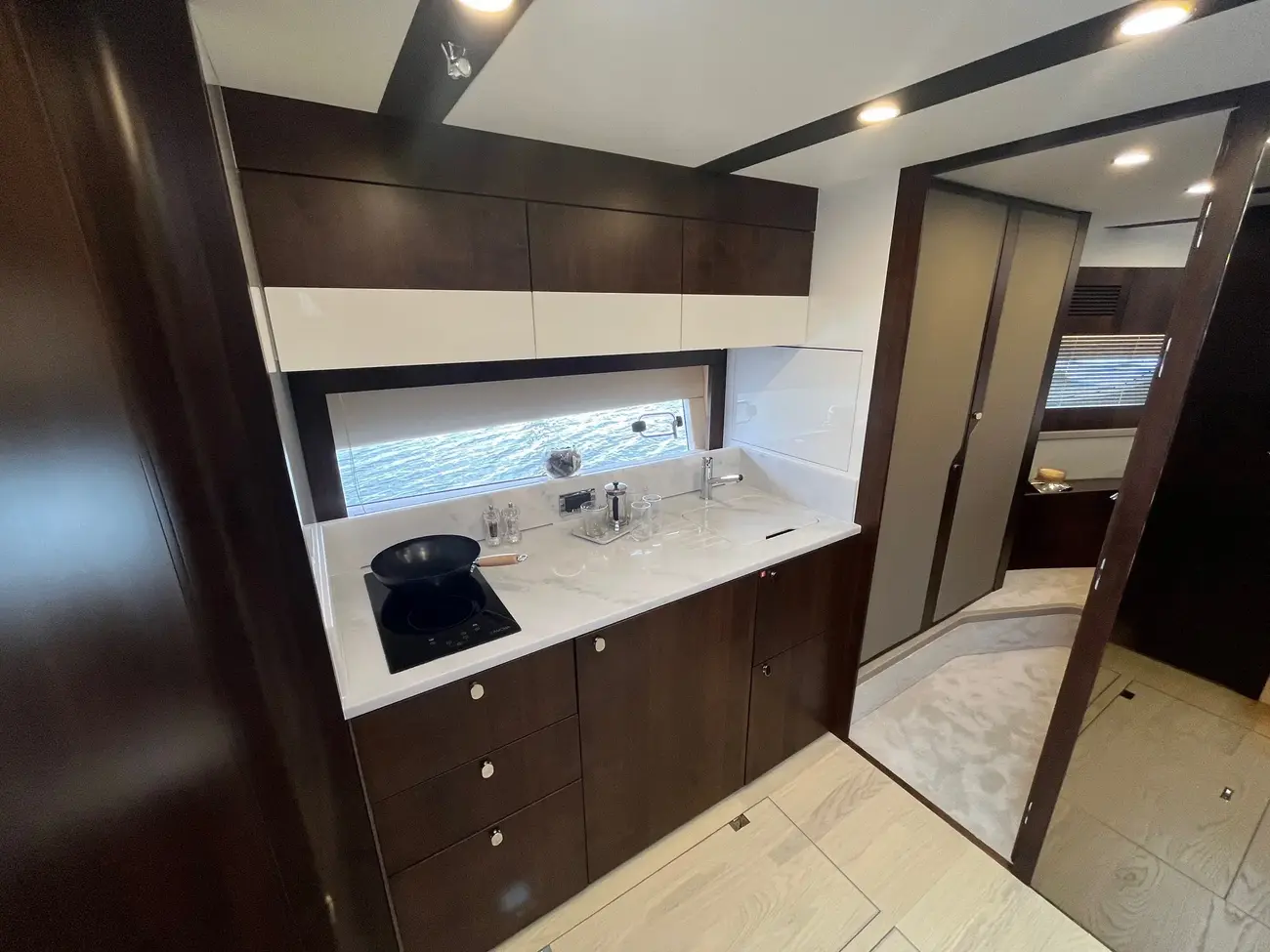 Thumbnail von Fairline Targa 45 Open