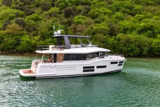 Thumbnail von Beneteau Grand Trawler  62 ´