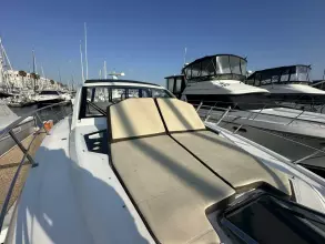 Thumbnail von Cruisers Yachts 390 Express Coupe LUX LIFE