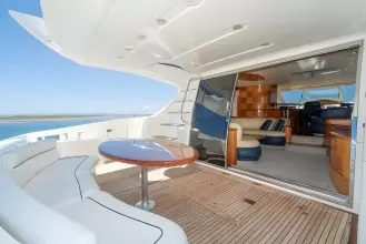 Thumbnail von Azimut 62