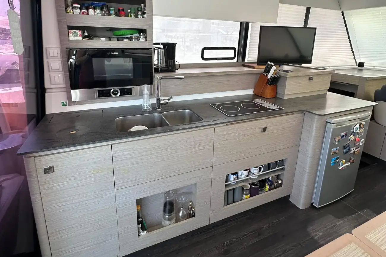 Thumbnail von Fountaine Pajot MY 4.S Vie Pure