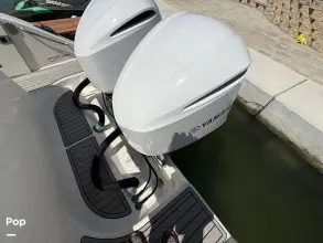 Thumbnail von Century 3200 CC