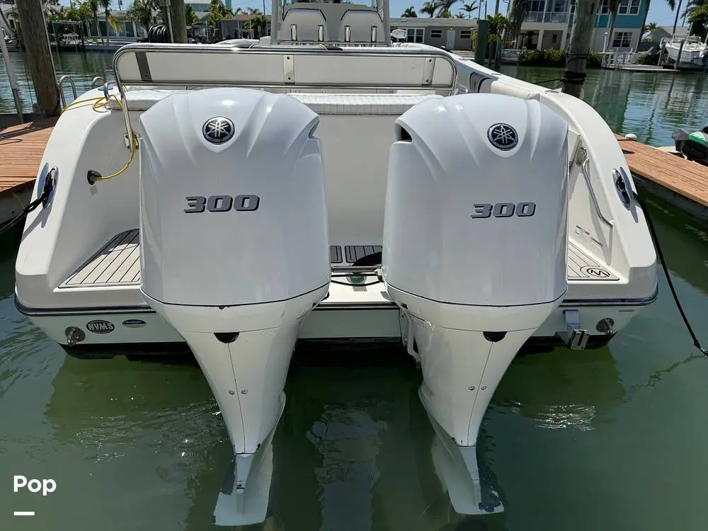 Thumbnail von Century 3200 CC