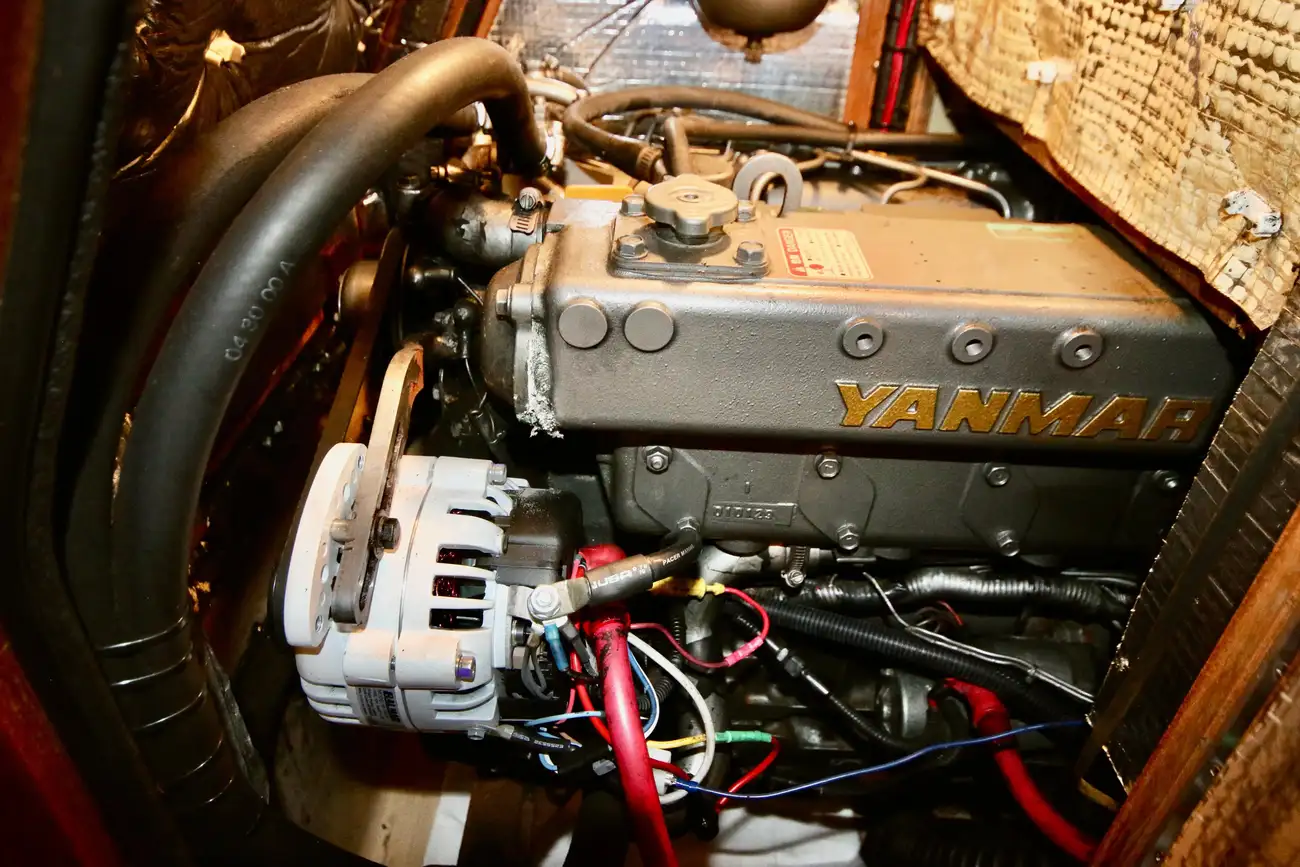 Thumbnail von Island Packet 380