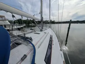 Thumbnail von Beneteau Oceanis 37 Knot A Clew