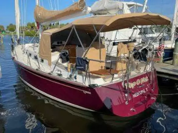 Tartan 395 Top O Nok