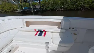 Thumbnail von Intrepid 327 CC