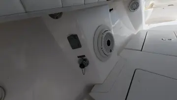 Thumbnail von Intrepid 327 CC