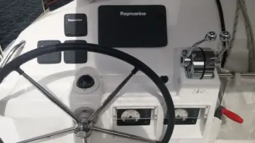 Thumbnail von Lagoon 400 S2 Trixi