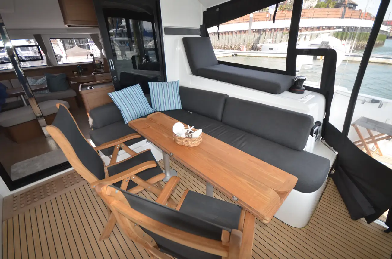 Thumbnail von Lagoon 42 Dave