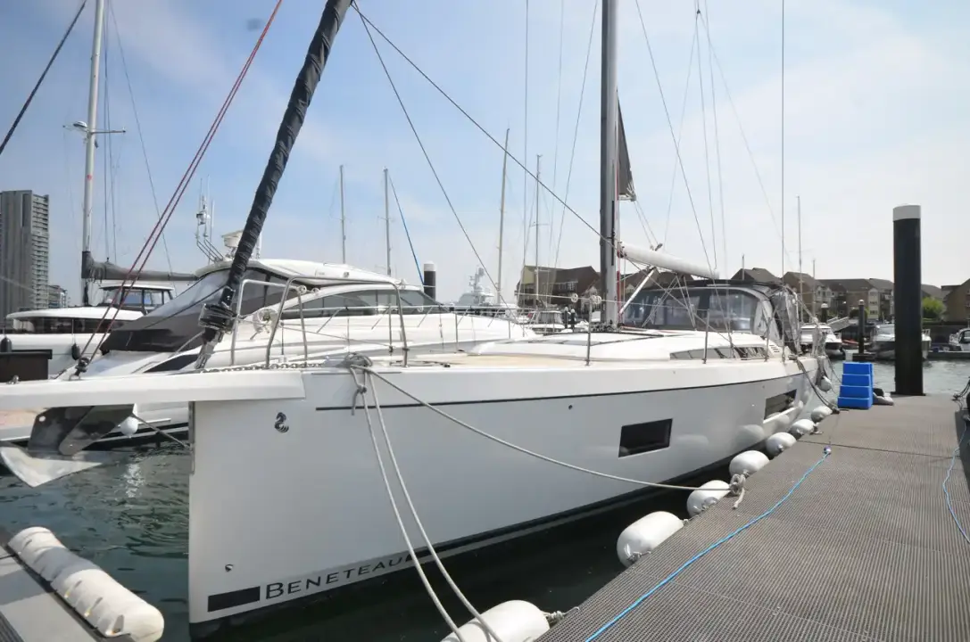 Beneteau Oceanis 51.1 Bellisima