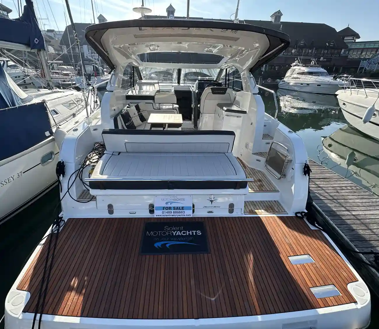 Thumbnail von Jeanneau Leader 36