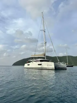 Fountaine Pajot Saona 47 Hourglass