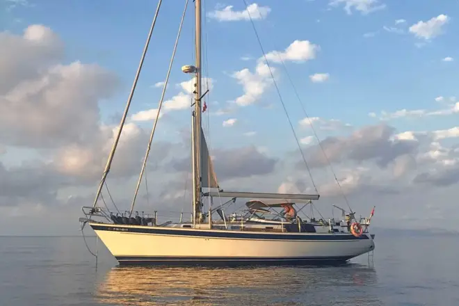 Hallberg-Rassy 42 ELBIAN