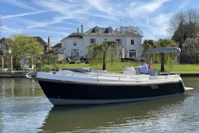 Interboat Intender 850