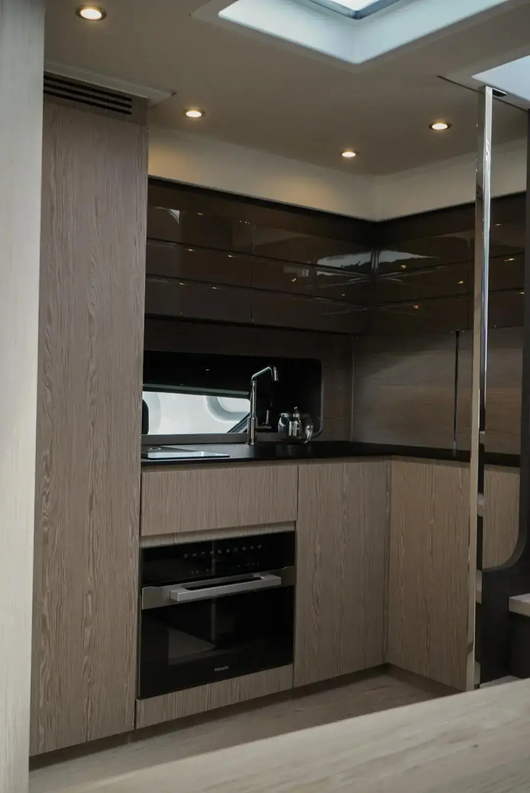 Thumbnail von Azimut Atlantis 45