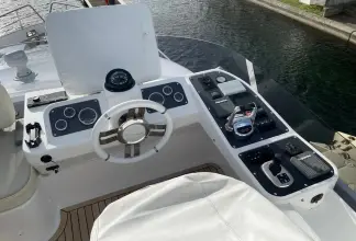 Thumbnail von Azimut Magellano 53