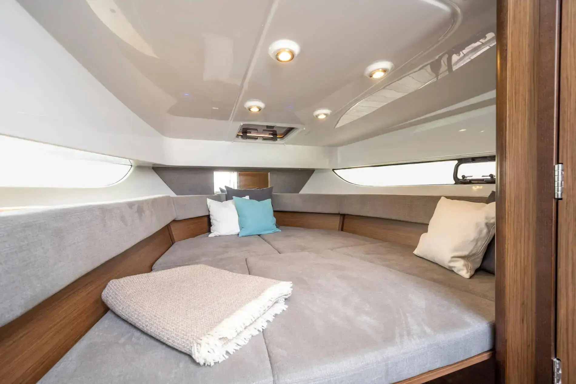 Thumbnail von Beneteau Flyer 9 Sundeck