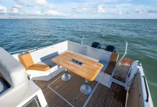 Thumbnail von Beneteau Flyer 9 Sundeck