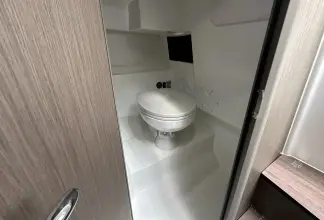 Thumbnail von Beneteau Flyer 8 Sundeck