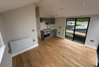 Thumbnail von Bluefield C310