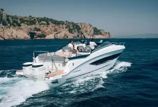 Thumbnail von Beneteau Flyer 10