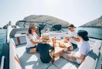 Thumbnail von Beneteau Flyer 10