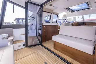 Thumbnail von Haines 32 Sedan Sumtoi (Name Retained)