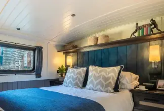 Thumbnail von Waterspace Living 70` Greenwich 70 Luxury Widebeam at Poplar Marina