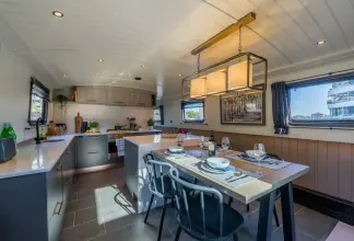 Thumbnail von Waterspace Living 70` Greenwich 70 Luxury Widebeam at Poplar Marina