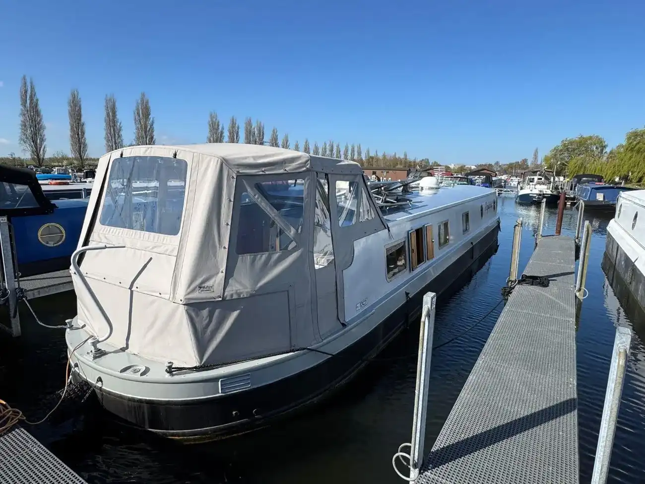 Collingwood 60 Aquarius
