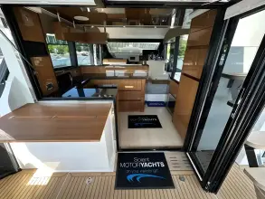 Thumbnail von Sealine F530