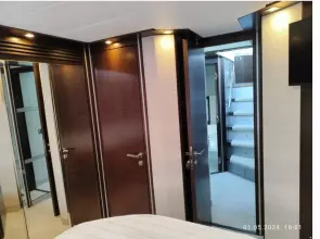 Thumbnail von Dominator 62 S