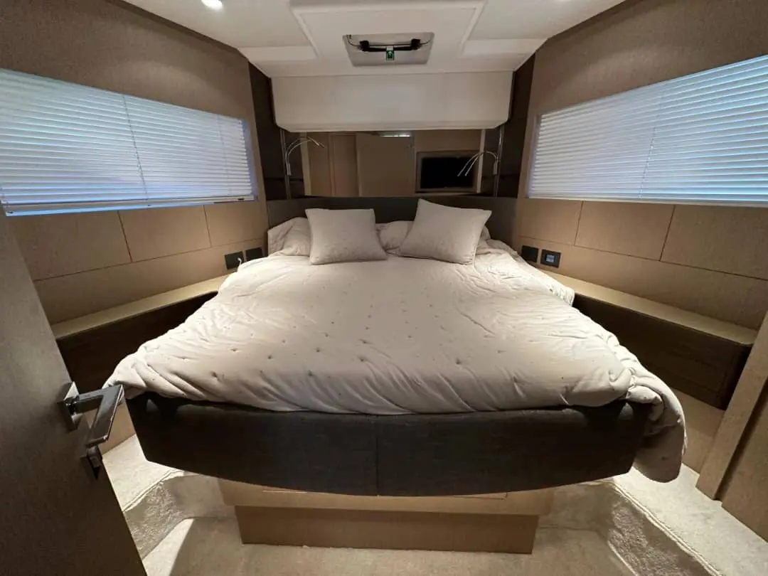 Thumbnail von Ferretti Yachts 500