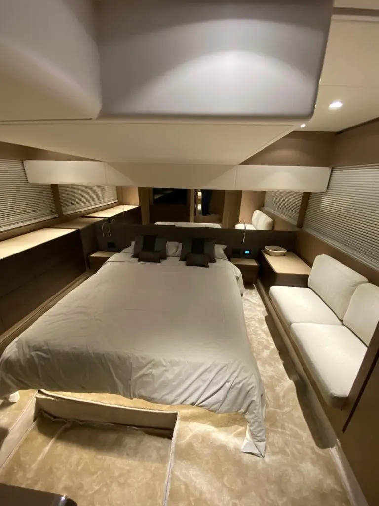 Thumbnail von Ferretti Yachts 500