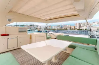 Thumbnail von Ferretti Yachts 840 FERRETTI YACHTS ALTURA 840