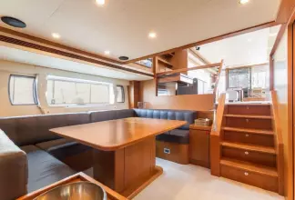 Thumbnail von Ferretti Yachts 840 FERRETTI YACHTS ALTURA 840