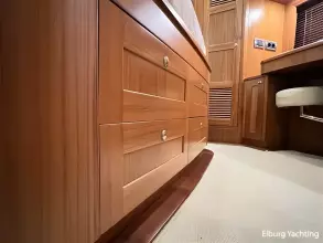 Thumbnail von Trader 42