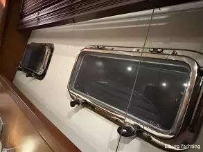 Thumbnail von Trader 42