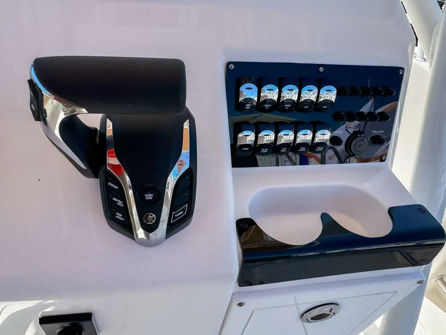 Thumbnail von Edgewater 208 CC