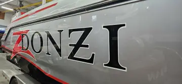 Thumbnail von Donzi 39 VRZ MAJOR PRICE ADJUSTMENT