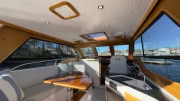 Thumbnail von True North 34 OE Liberty