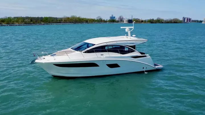 Sea Ray 400 Sundancer IMAGINATION