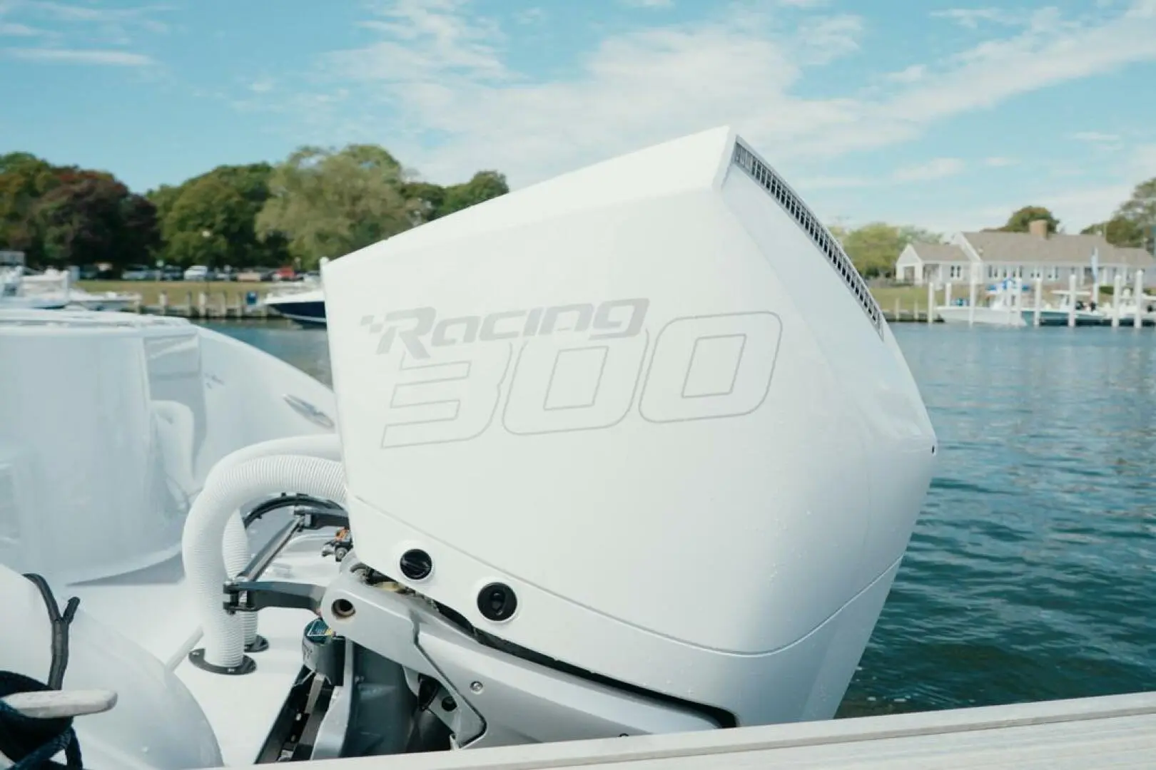 Thumbnail von Costa 34SV Solid State