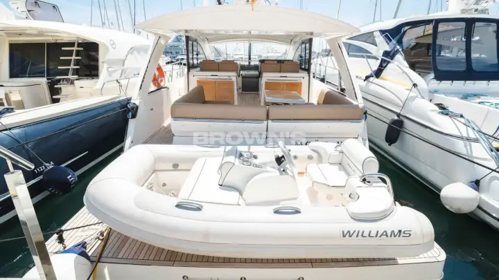 Sealine SC42 MOET II