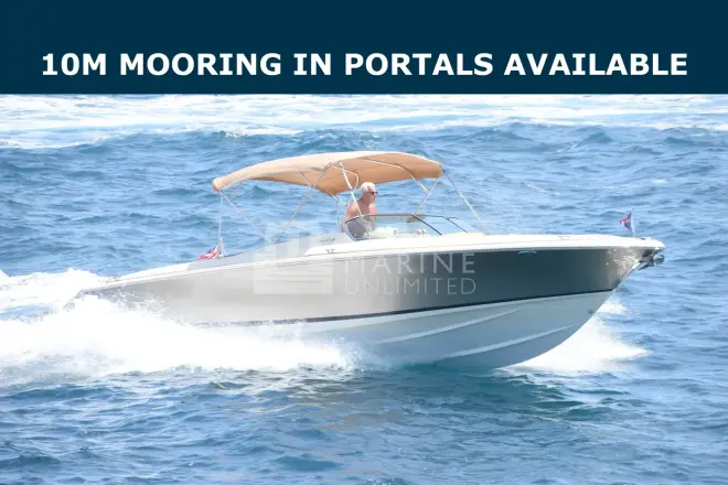 Chris-Craft 32 Corsair