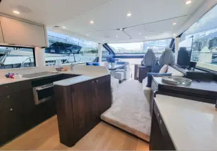 Thumbnail von Fairline Squadron 58