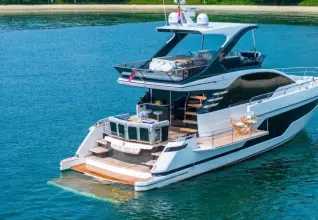 Thumbnail von Fairline Squadron 58