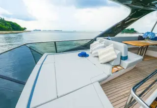 Thumbnail von Fairline Squadron 58